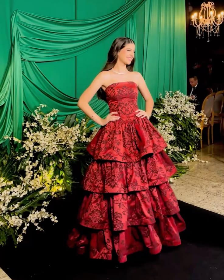 Prom Dress Inspo Ball Gown Strapless Burgundy Lace Floor Length Formal Evening Gown for Graduation Party RB9468