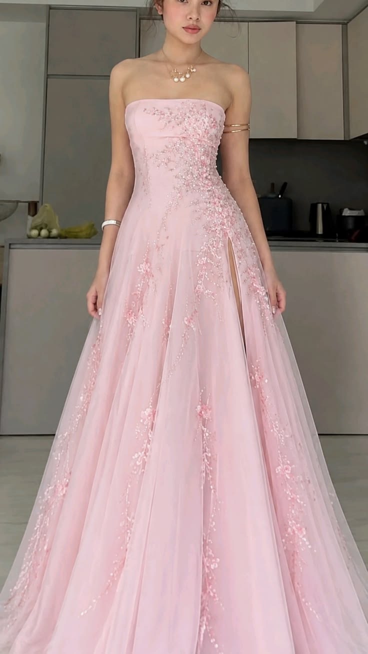 Elegant Blush Pink Strapless Ball Gown with Floral Embroidery | Princess Prom & Party Dress RB9472