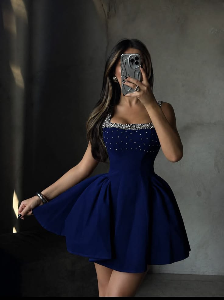 Elegant Navy Blue Homecoming Party Dress Ideas for Women Chic Mirror Selfie Outfit Inspo Hoco Outfits RB8733