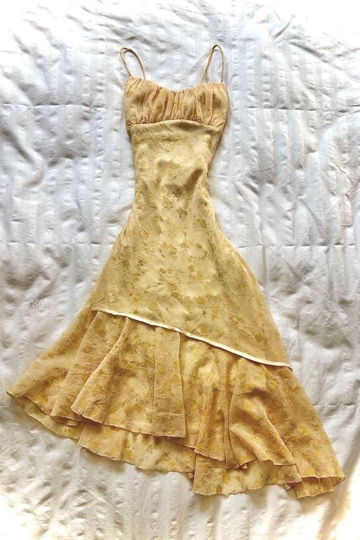 Classy Sheath Spaghetti Straps Yellow Chiffon Mid Length Homecoming Dresses Party Cocktail Hoco Outfits RB8768