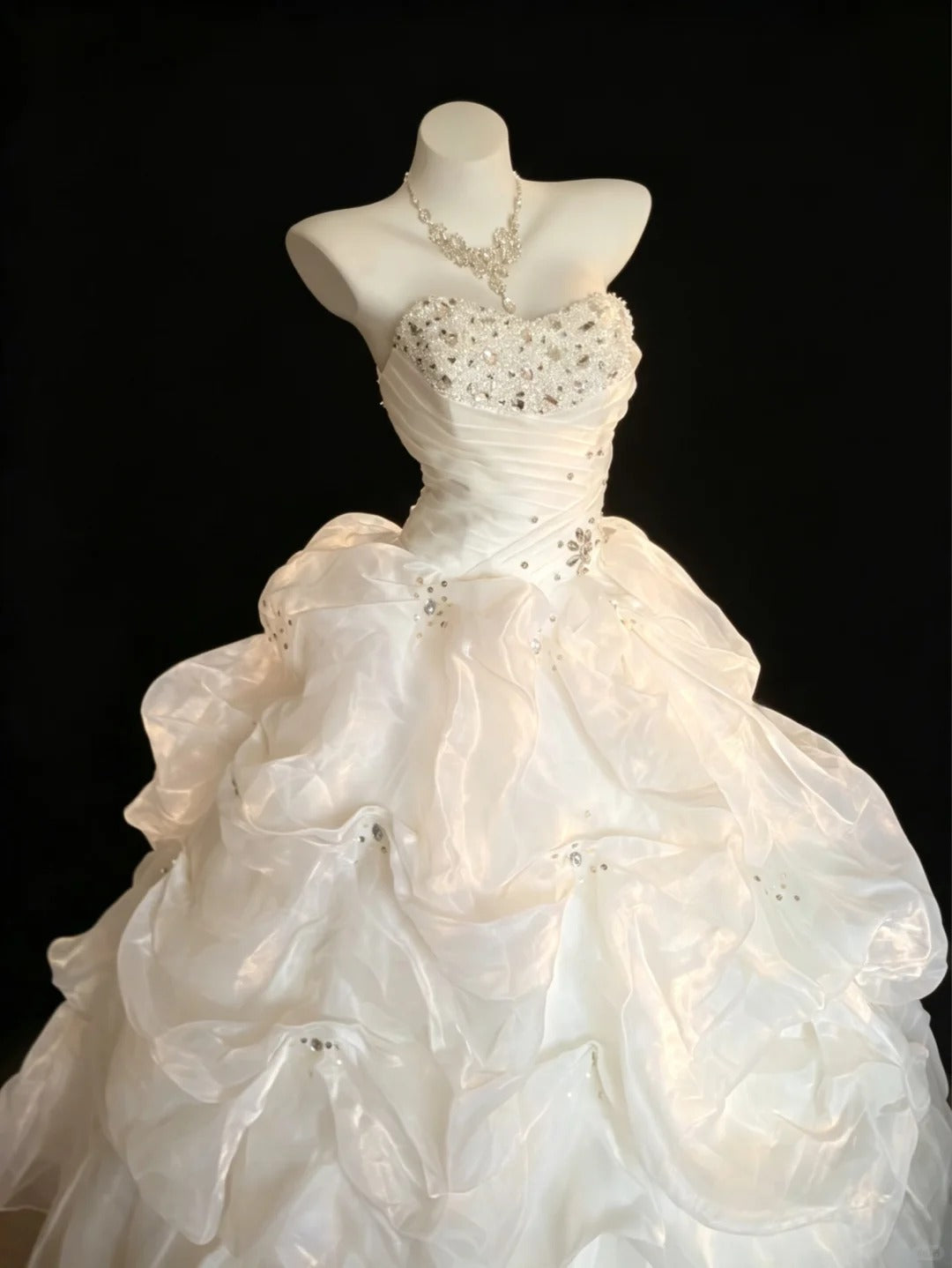 Princess Ball Gown Sweetheart White Organza Quince Dress Long Sweet 15 16 Quinceanera Dresses Vestido de princesa RB4468