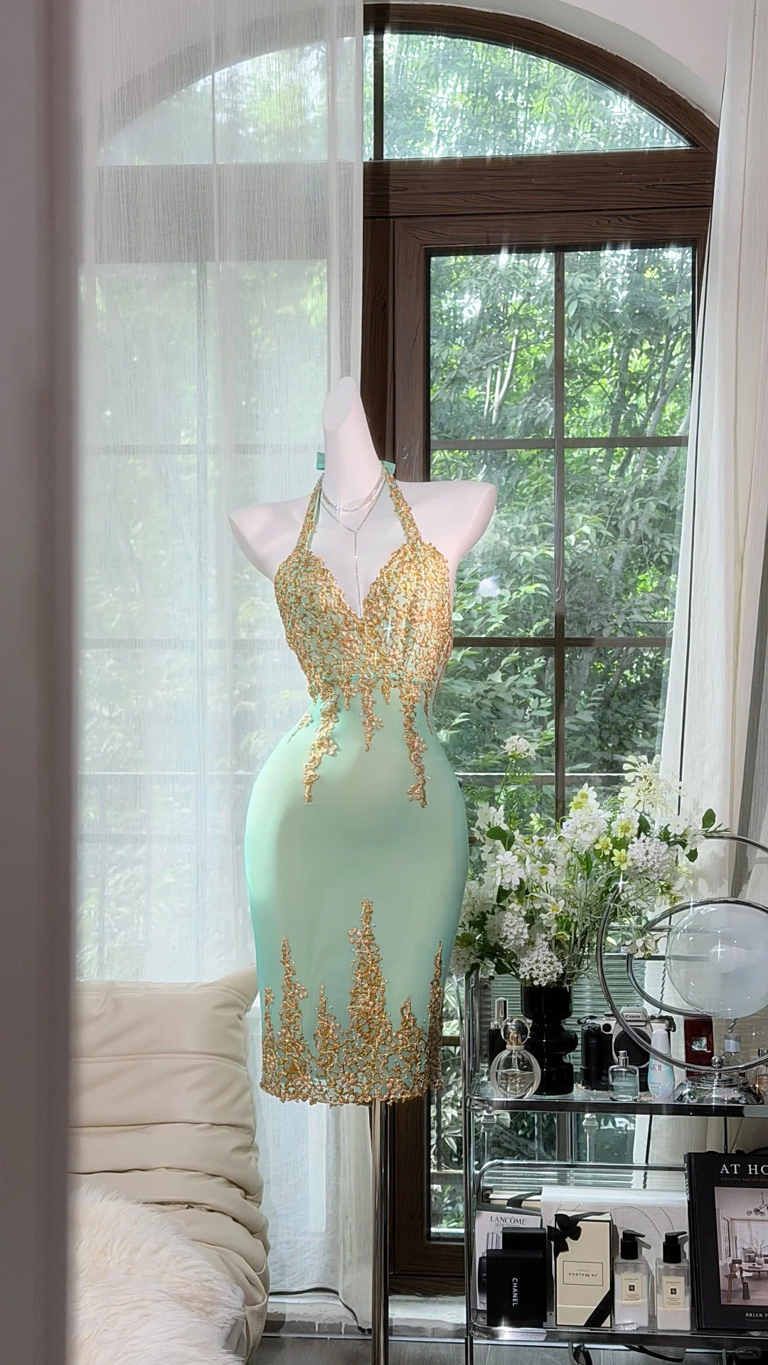 Sexy Short Homecoming Dresses Sheath Halter Mint Green Gold Lace Birthday Sweet 16 Dress Ideas Outfits RB7564