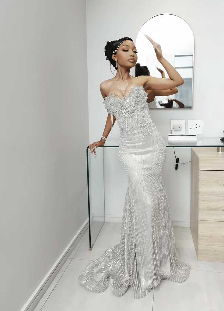 Sparkly Mermaid Sweetheart Silver Long Prom Dresses For Plus Size Black People Girls Sequin Crystals Formal Evening Party Gown N996