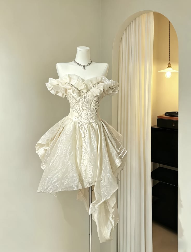 Beautiful Ball Gown Off The Shoulder Champagne Graduation Gown Senior Inspo Short Homecoming Dress RB3187