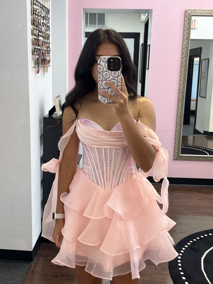 Unique Ball Gown Off The Shoulder Pink Mini Dress Graduation Gown High School For 8th Grade Homecoming Dresses RB3341