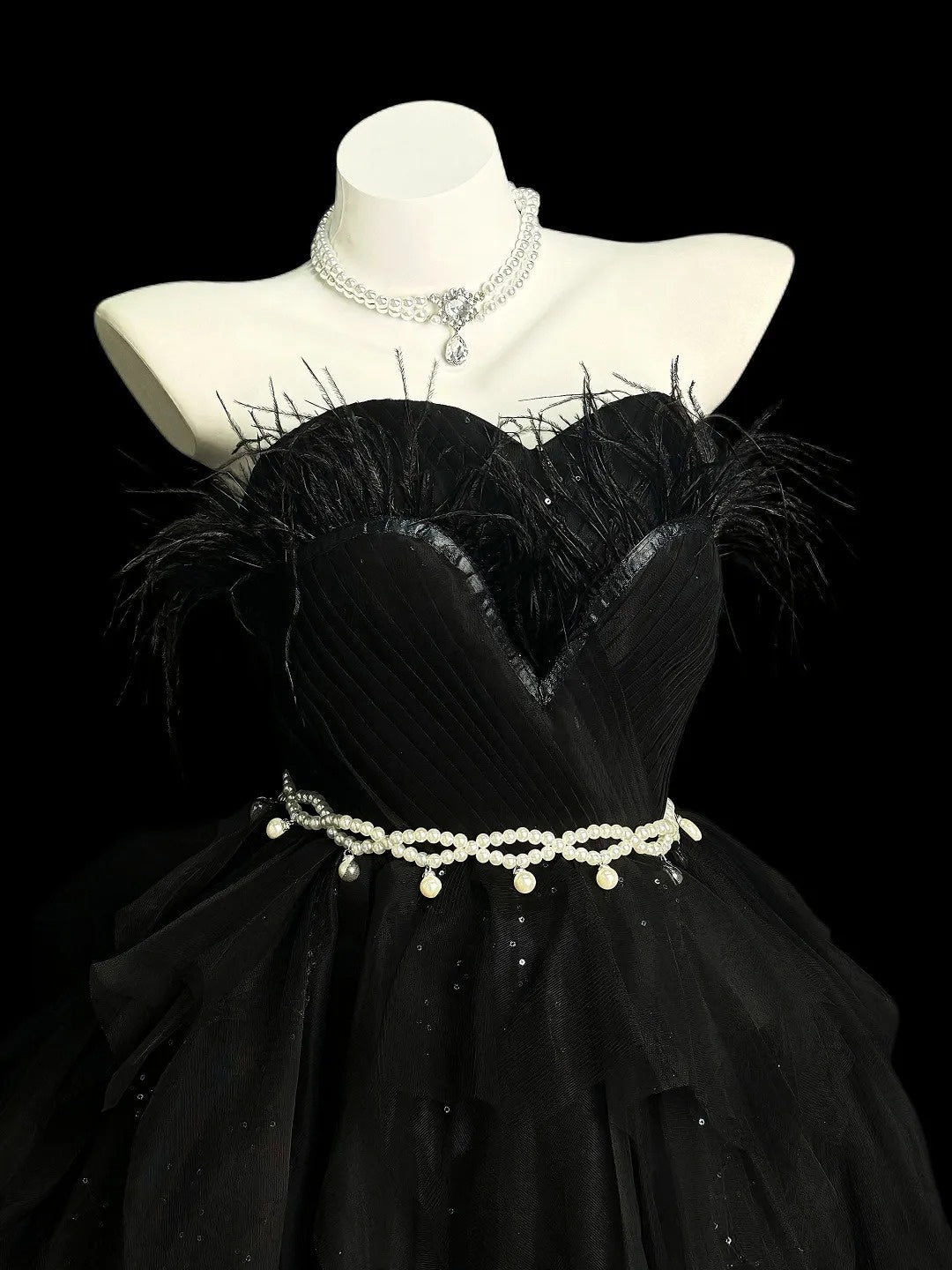 Pretty Ball Gown Sweetheart Black With Feathers Senior Inspo Graduation High School Homecoming Dresses N4510