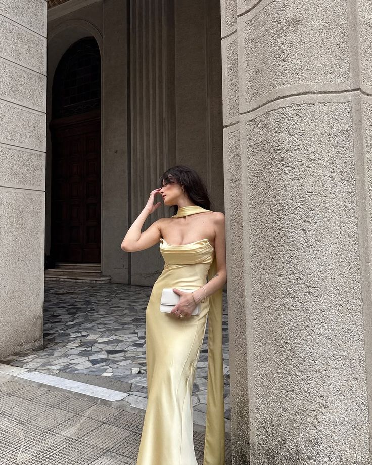 Simple Mermaid Strapless Yellow Satin With Pleated Scarf Long Prom Dresses Formal Dress Party 20th Birthday Outfits N418