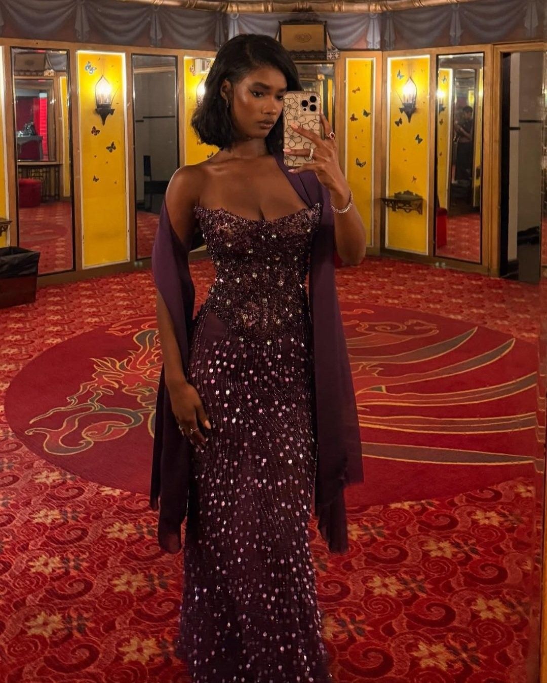 Dreamy Sweetheart Sleeveless Grape Sequin Prom Dresses Mermaid Sheath With Scarf For Women N4059