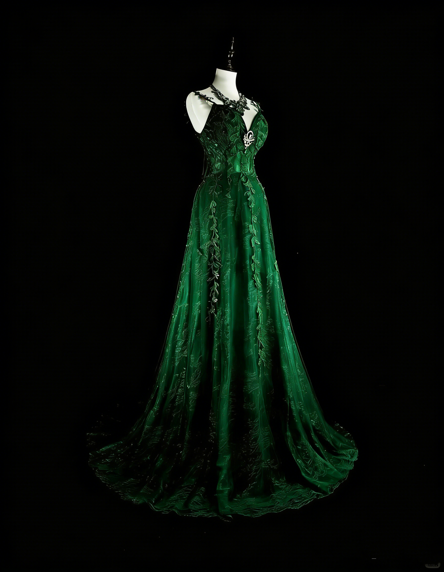 Modest A line Spaghetti Straps Dark Green Tulle With Appliques Long Prom Gown Party Wear Dresses N1847