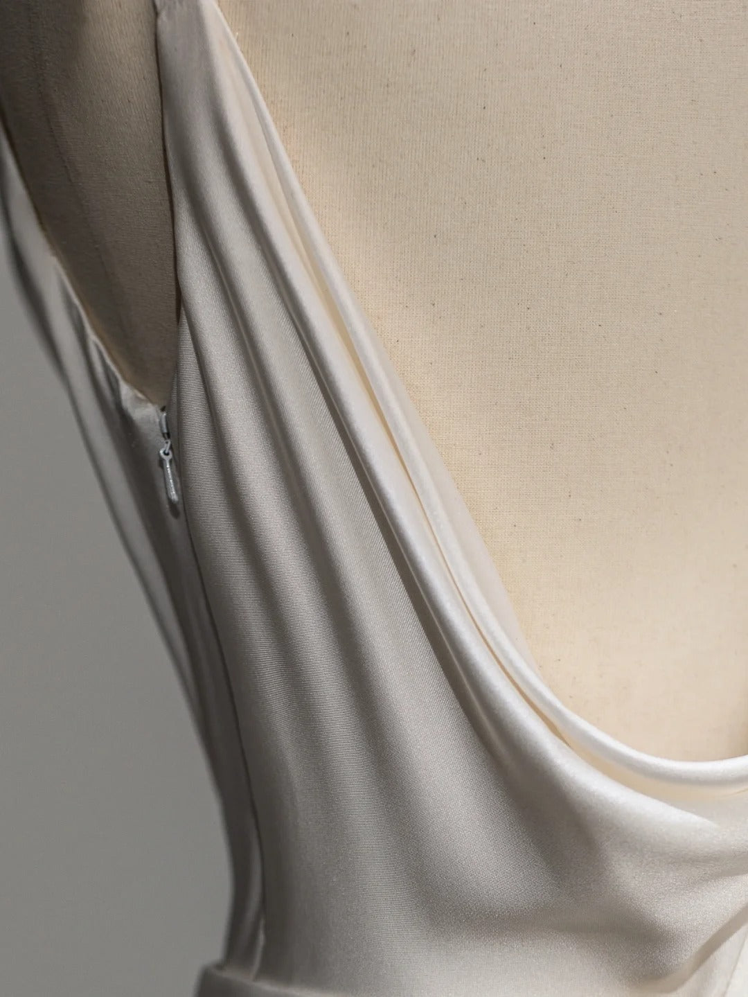 Chic Mermaid Cowl Neck Satin White Long Summer Bridal Gown Wedding Dresses RB4001