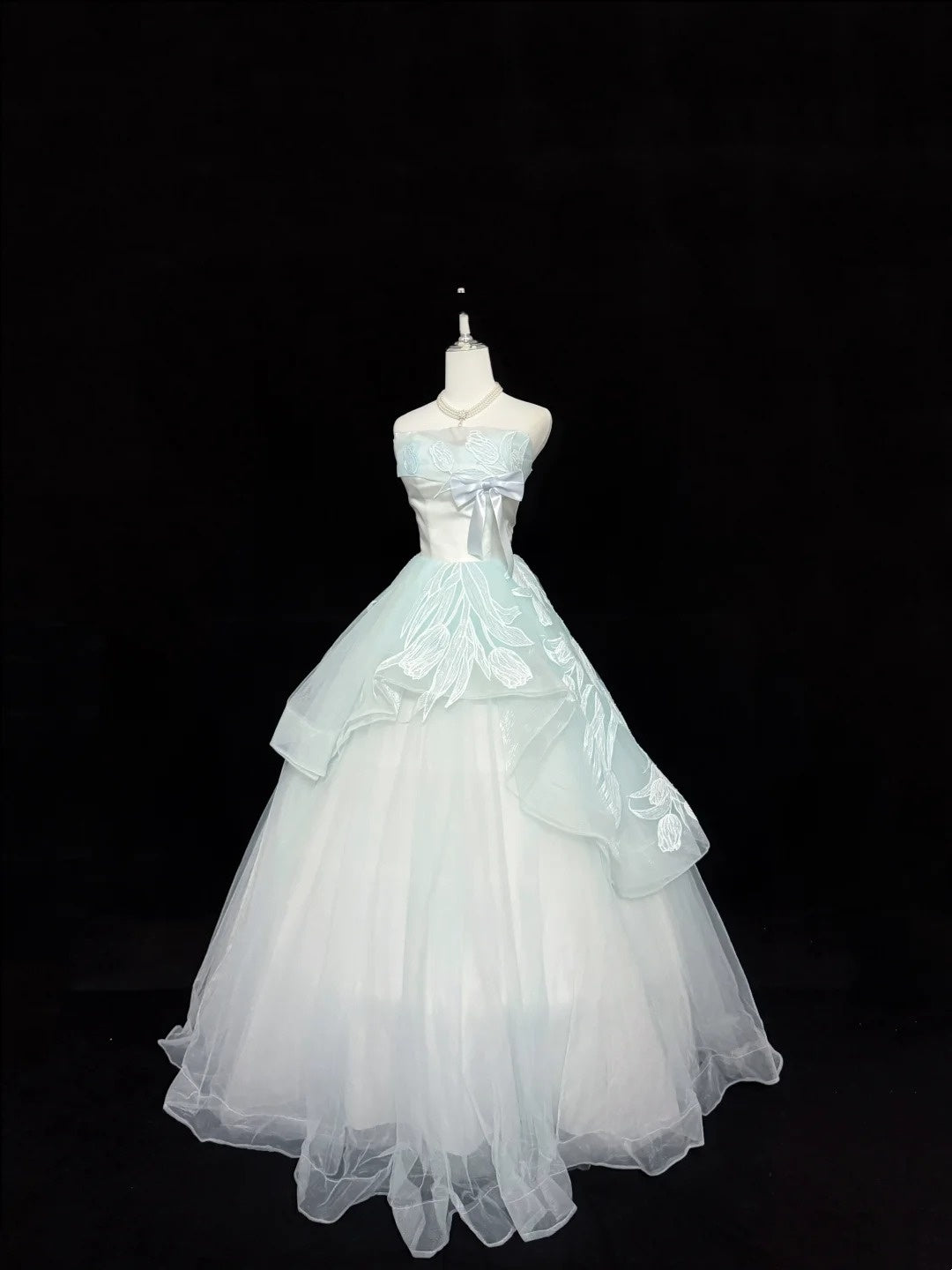 Sweet 16 Dresses Long Ball Gown Sweet Sixteen Long Birthday Dress Strapless Mint Green Tulle Formal Gown RC0331