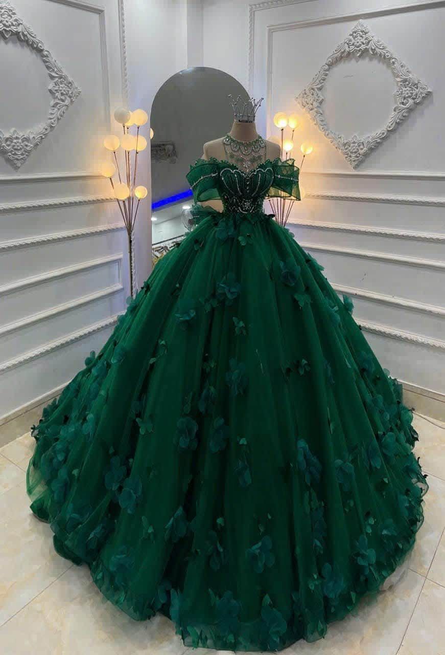 Modest Ball Gown Off The Shoulder Dark Green Tulle Long Quinceanera Dresses Sweet 15 16 Birthday Outfits N454