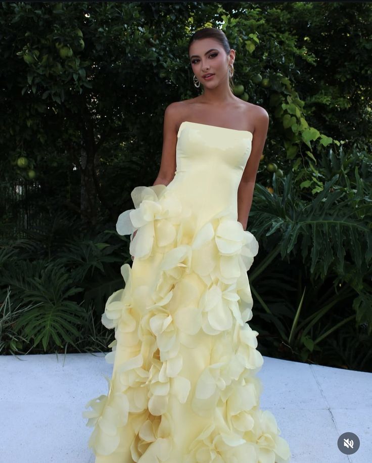 Modest A Line Strapless Yellow Chiffon Prom Dresses Inspo Simple Long Prom Gowns AB251