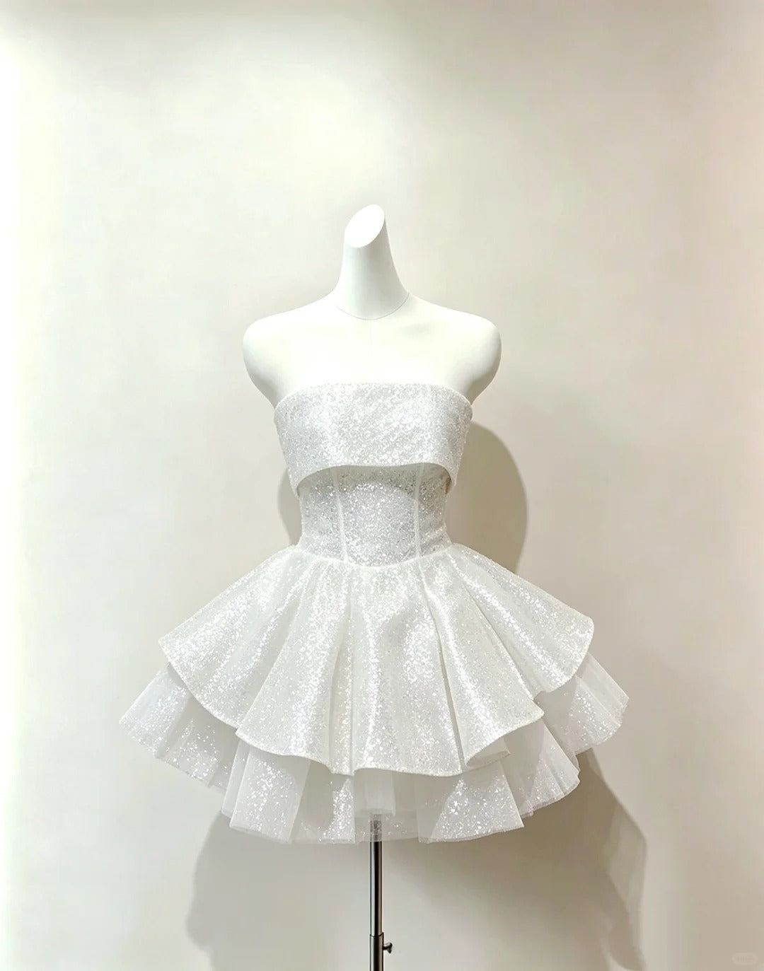 Sparkly Ball Gown Strapless White Sequin Night Short Graduation Dresses Inspo Senior Homecoming Outfit RB4900