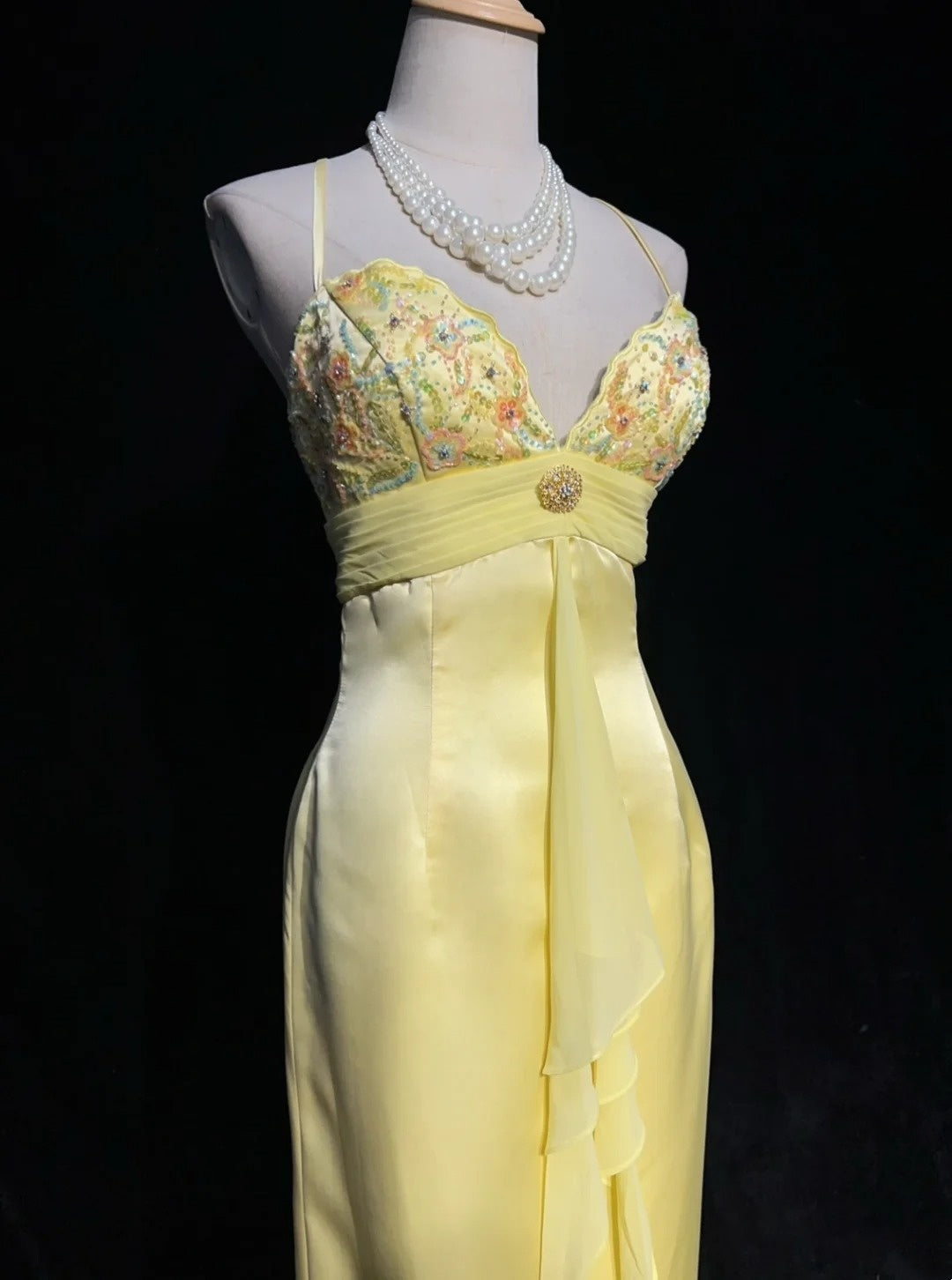 Stunning Prom Dresses Mermaid Spaghetti Strap Yellow Sleeveless Chiffon Long Formal Gown N2870