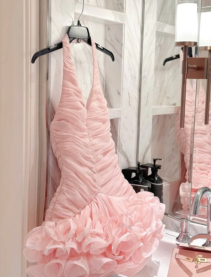 Cute Ball Gown Halter Pink Short Night In Rio Inspo Hoco Dress Ideas Homecoming Dresses RB4074