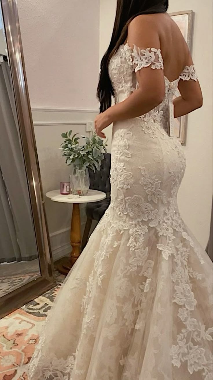 Simple Mermaid Off The Shoulder White Fitted Corset Long Wedding Dress Bride Gowns Wedding Dresses AB012
