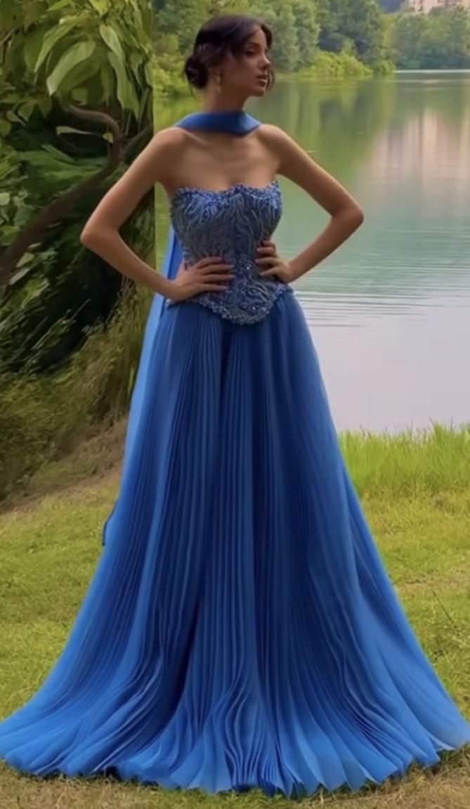 Elegant A line Prom Dresses Chiffon Pleat Ruched Ruffle Strapless Royal Blue Formal Evening Dress Party Gowns AB408