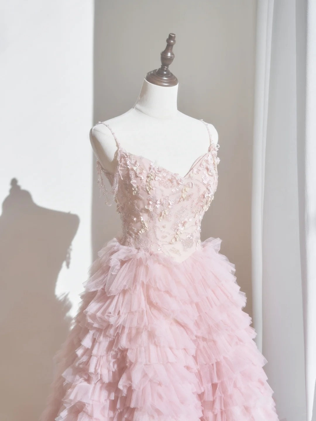 Cute Ball Gown Spaghetti Strap Blush Pink Tulle Long Prom Dresses Inspiration Evening Gowns Formal Party Prom Dress N235