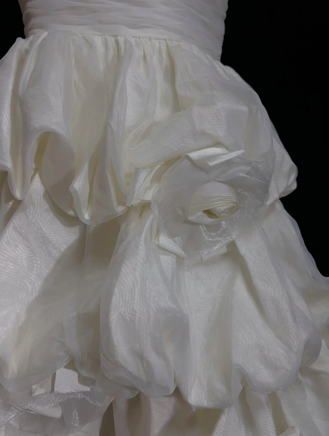 Timeless Wedding Dresses Sheath One Shoulder White Organza With Ruffled Short Bridal Gown N3005
