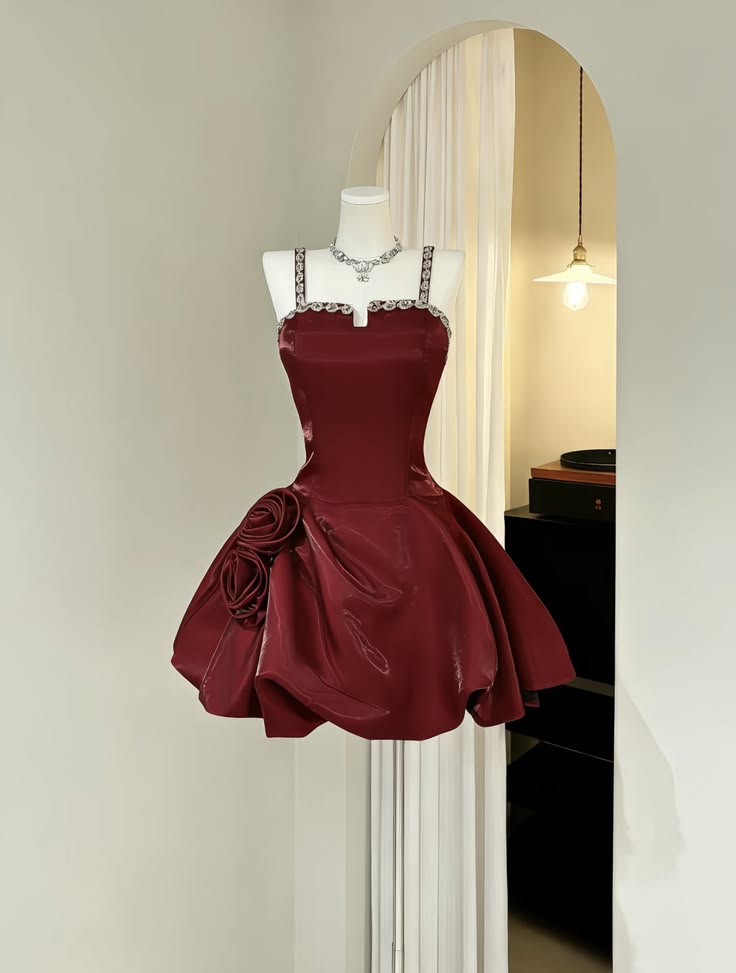 Modest Ball Gown Spaghetti Strap Burgundy Mini Senior Inspo Short Birthday 17th Party Outfits Homecoming Dresses RB3181