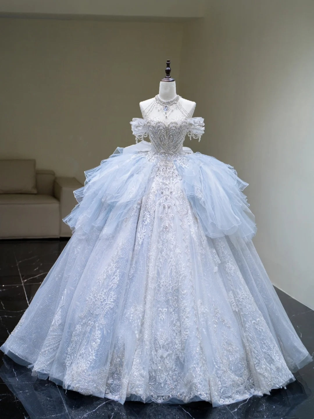 Princess Wedding Dresses Ball Gown Off The Shoulder Light Sky Blue Glitter Sequin With Appliques Long Brides Dress Fitted Bridal Gowns N645