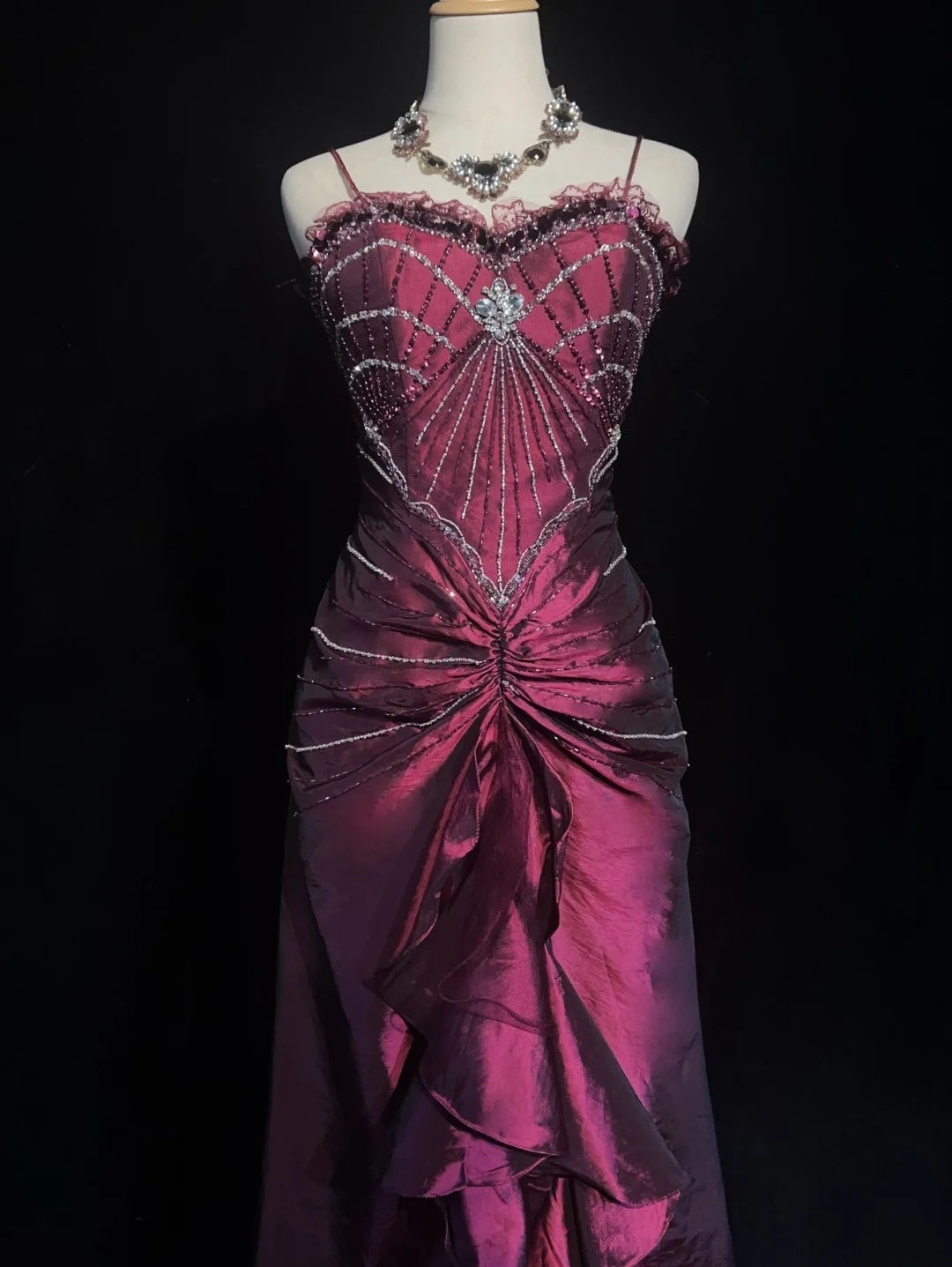 Vintage Prom Dresses Mermaid Spaghetti Strap Grape With Beading Taffeta 90s Long Formal Gown N2886