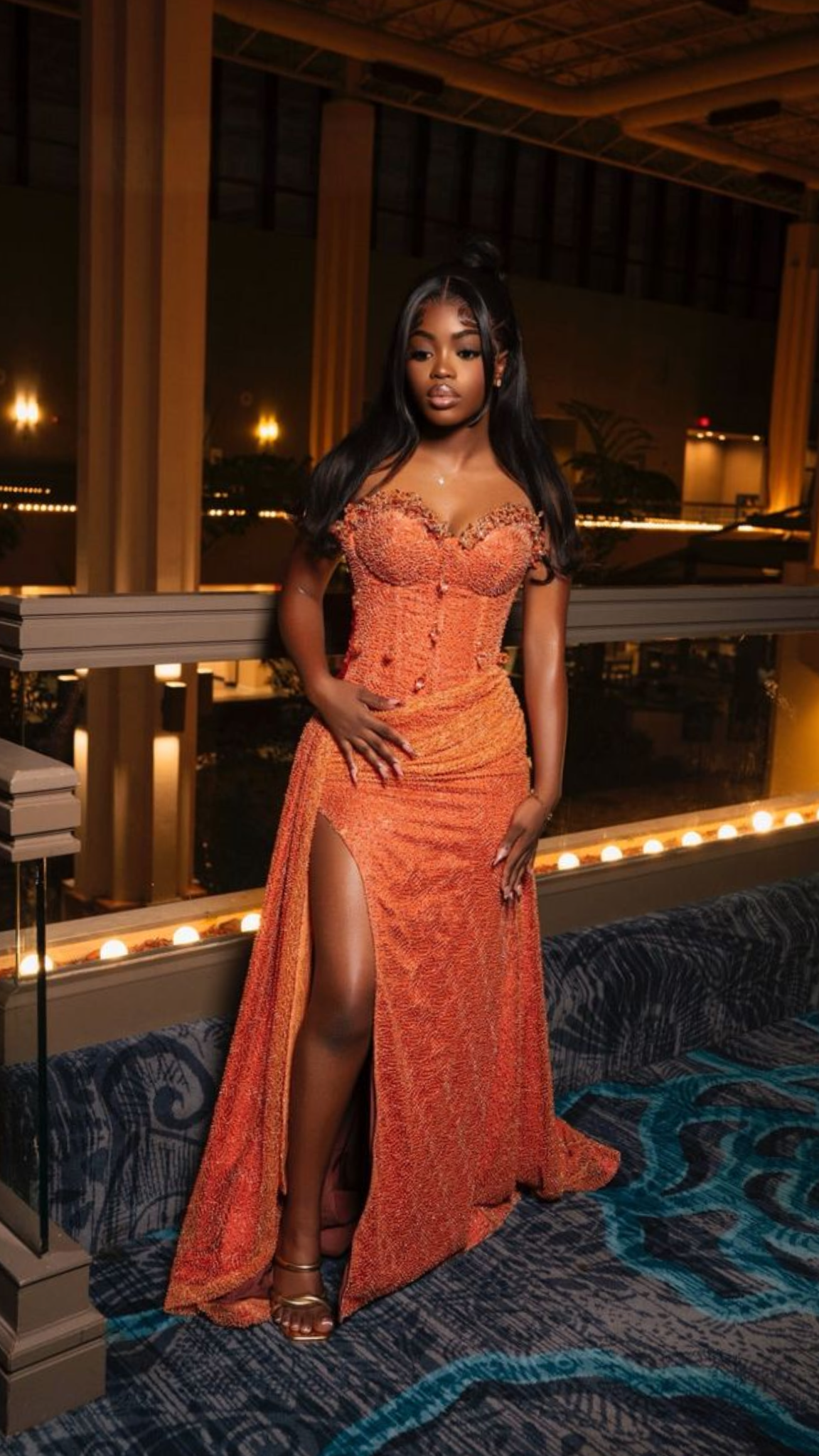 orange prom dress with date Sparkly Mermaid Sweetheart Sequin Slit Evening Dresses Nig – RubyFashionDress LONG LIGHT BLUE MIKADO temp:091024-HOCO Color:ARRESTING BURGUNDY and crossed straps that