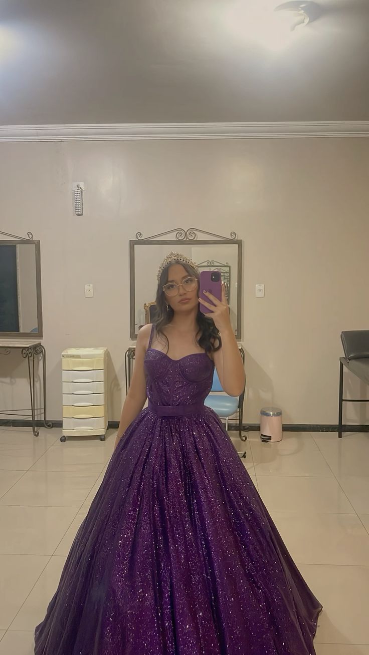 Prom Dress Ball Gown Spaghetti Straps Grape Vestidos Sequin Floor Length Formal Gown for Women Graduation Party RB9455
