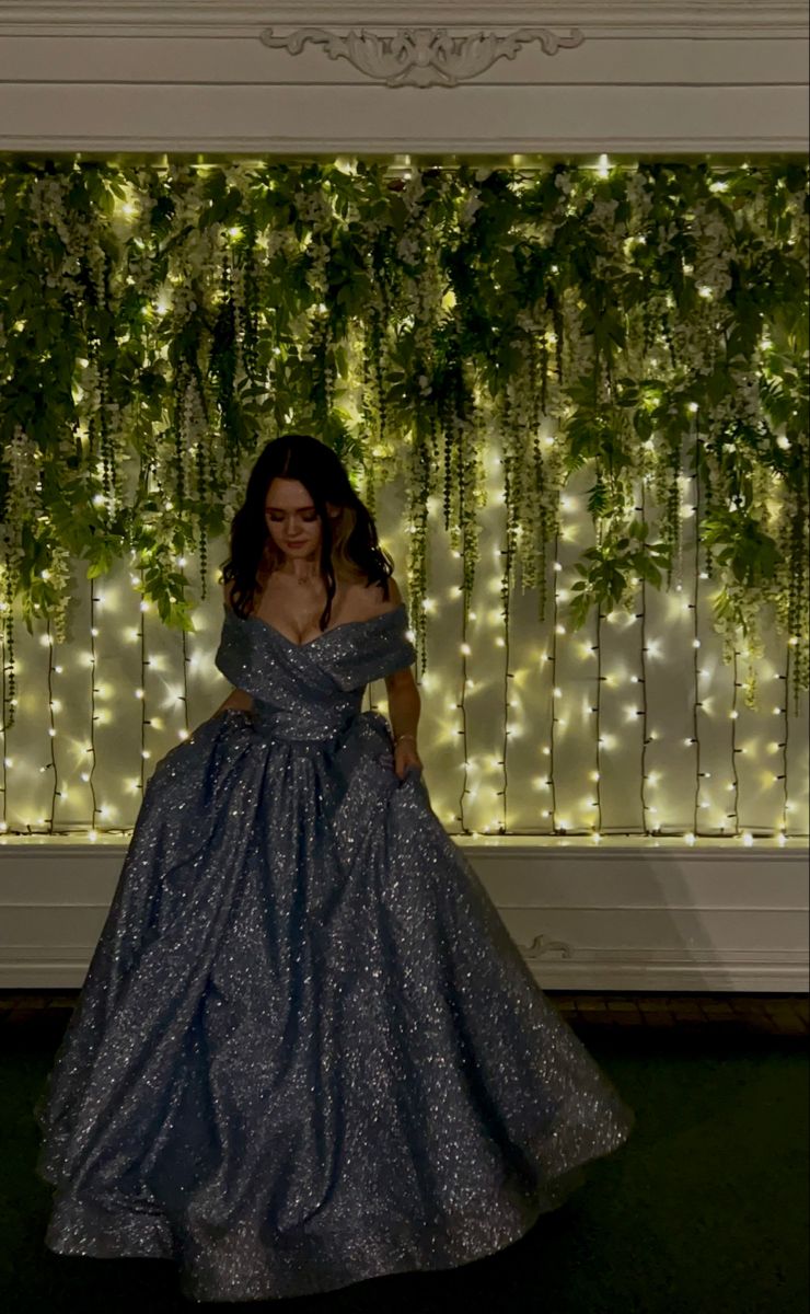 Sparkly A line Off The Shoulder Sweep Train Gray Sequins Prom Dresses With Pleated Formal Dresses Party Dress AB669