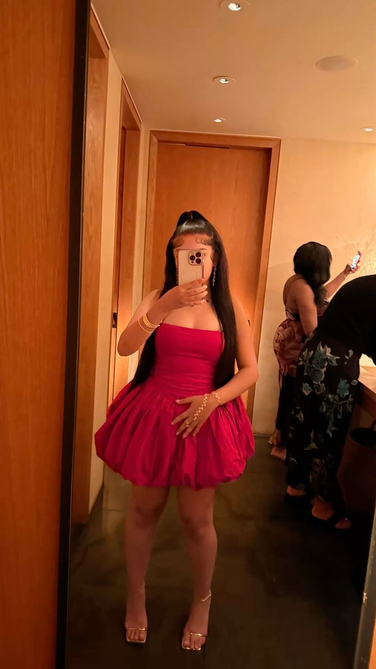 Sexy Ball Gown Red Halter For Black Girls With Ruffled Mini Short Inspo Hoco Dress Ideas Homecoming Dresses RB4112