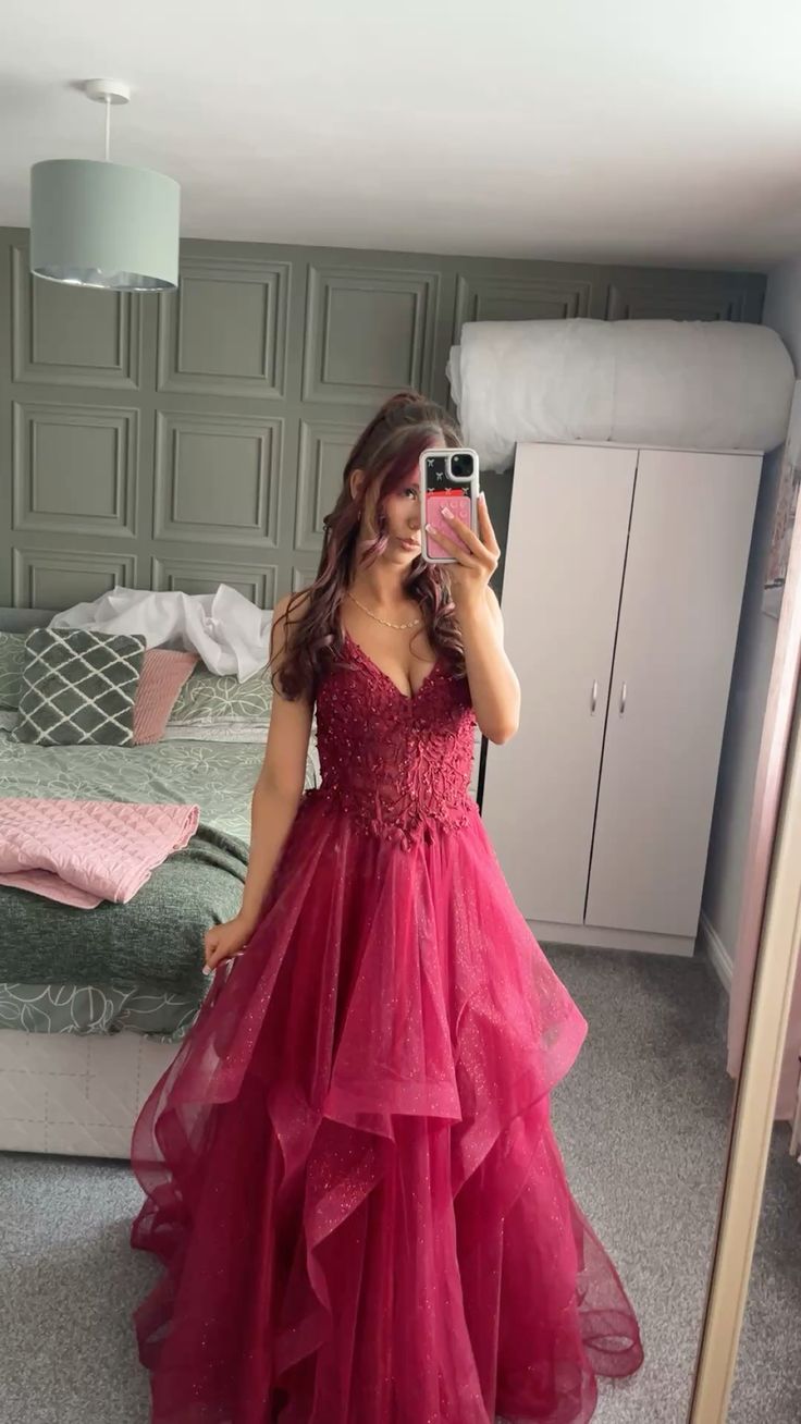 New Women’s Prom Dress Ball Gown V Neck Red Tulle vestido de 15 Elegant Formal Graduation Party Gown RB9540