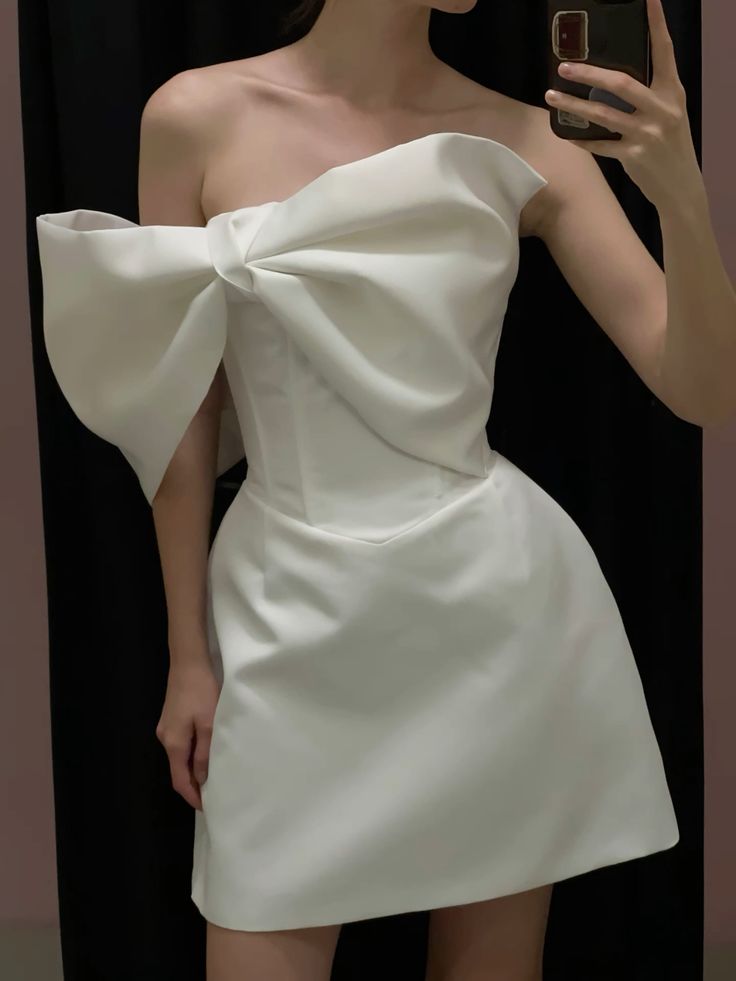Flirty A line Off The Shoulder White Satin Freshman High Shool Grad Short Mini Hoco Outfits Homecoming Dresses RB4405