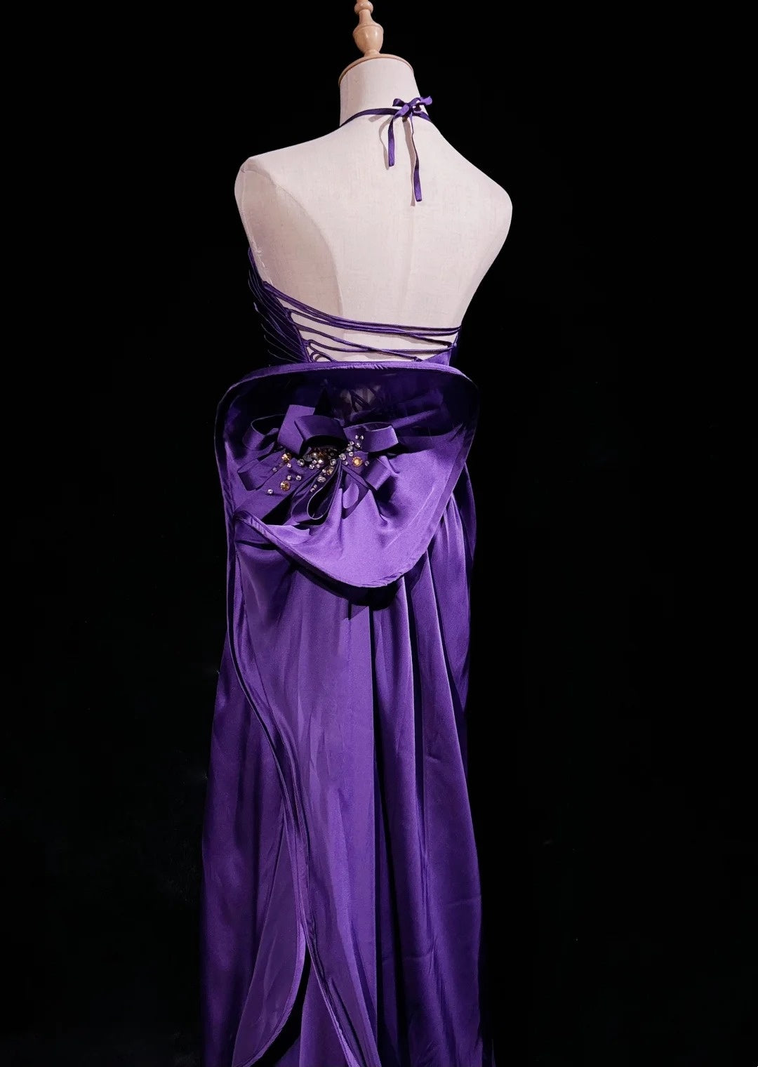 Vintage Prom Dresses Inspo Mermaid Halter Grape Satin Long 1990s With Beading Formal Gowns N3333