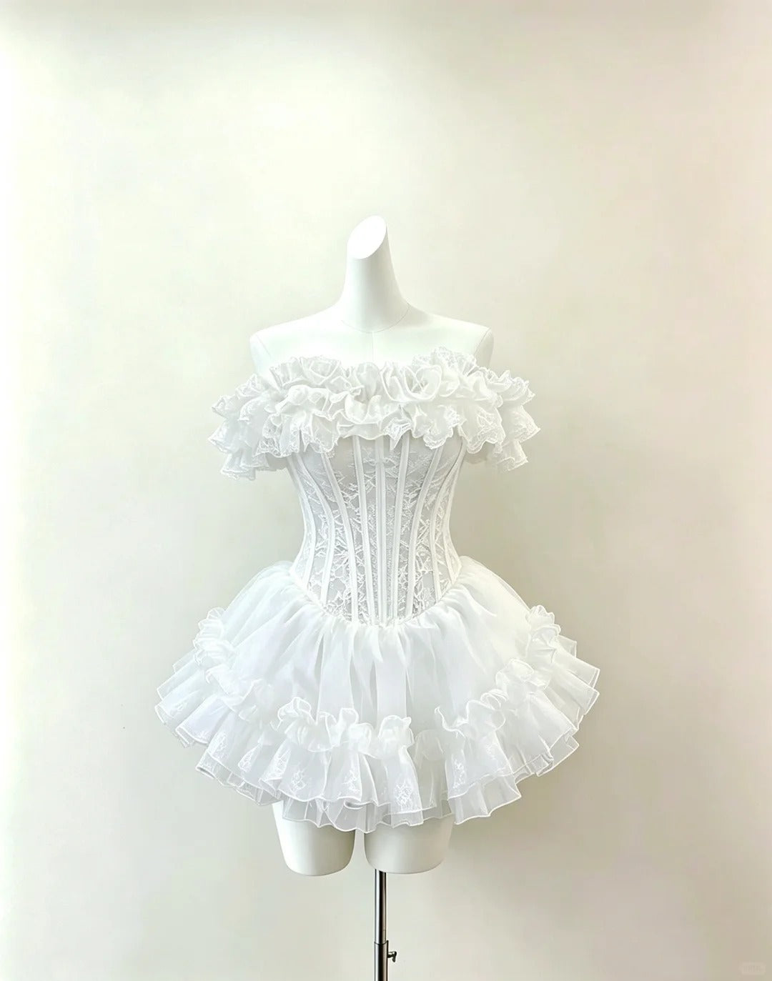 Classy Ball Gown Off The Shoulder White Lace Night Short Graduation Dresses Inspo Senior Homecoming Outfits RB4864