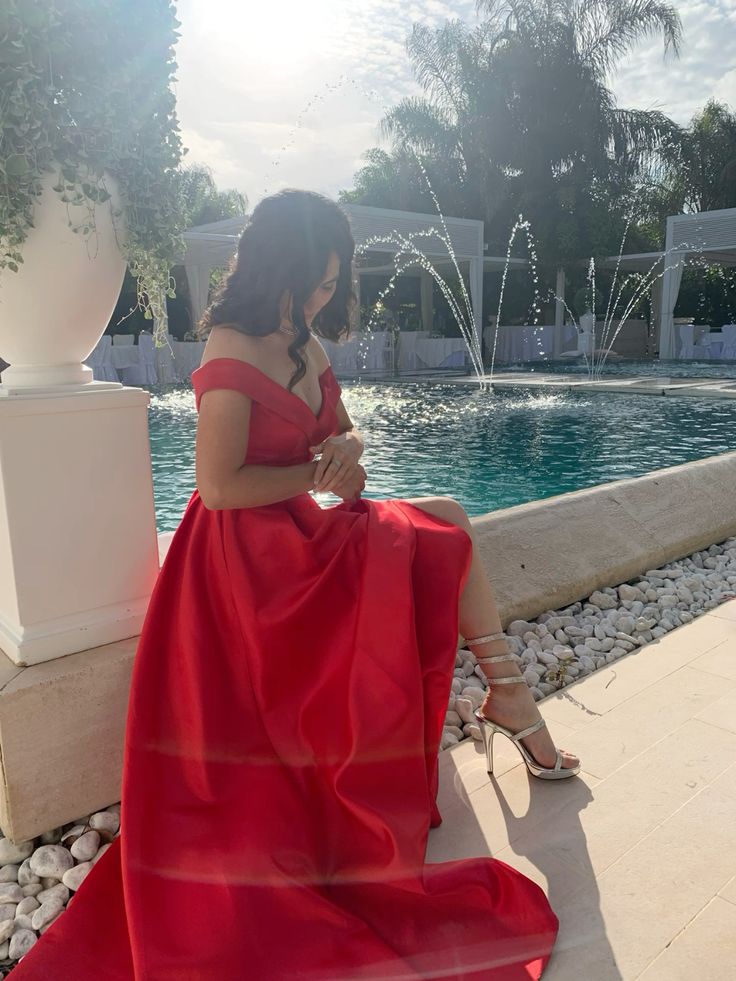 Red Prom Dress Off The Shoulder A line Grad Formal Gown Long Graduation Outfits For Women RB9546