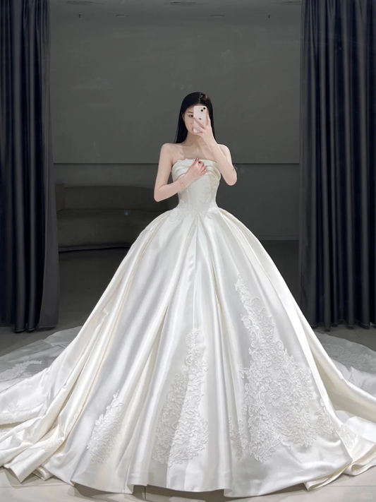 Timeless Ball Gown Strapless Satin Sleeveless Long Wedding Dress Beautiful Formal Cute Wedding Dresses A107