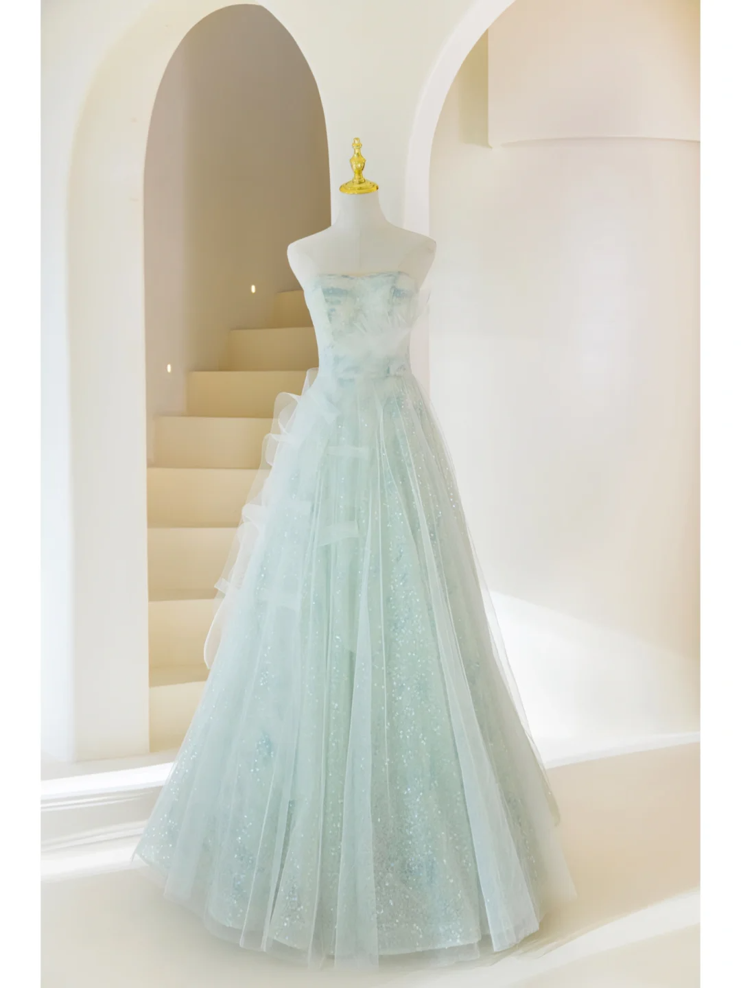 Charming Ball Gown Strapless Mint Green Tulle Long Prom Dresses Impress 20th Birthday Outfits Prom Gown AB906