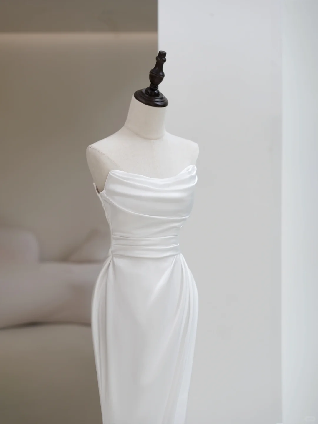 Simple Women's White Mermaid Strapless Sleeveless Satin With Slit Wedding Dresses for Brides Dress AC045