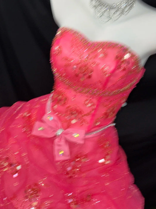 Princess Ball Gown Strapless Hot Pink With Layered Tiered Beaded Sweet 16 Dresses Quinceanera Dress RB3352