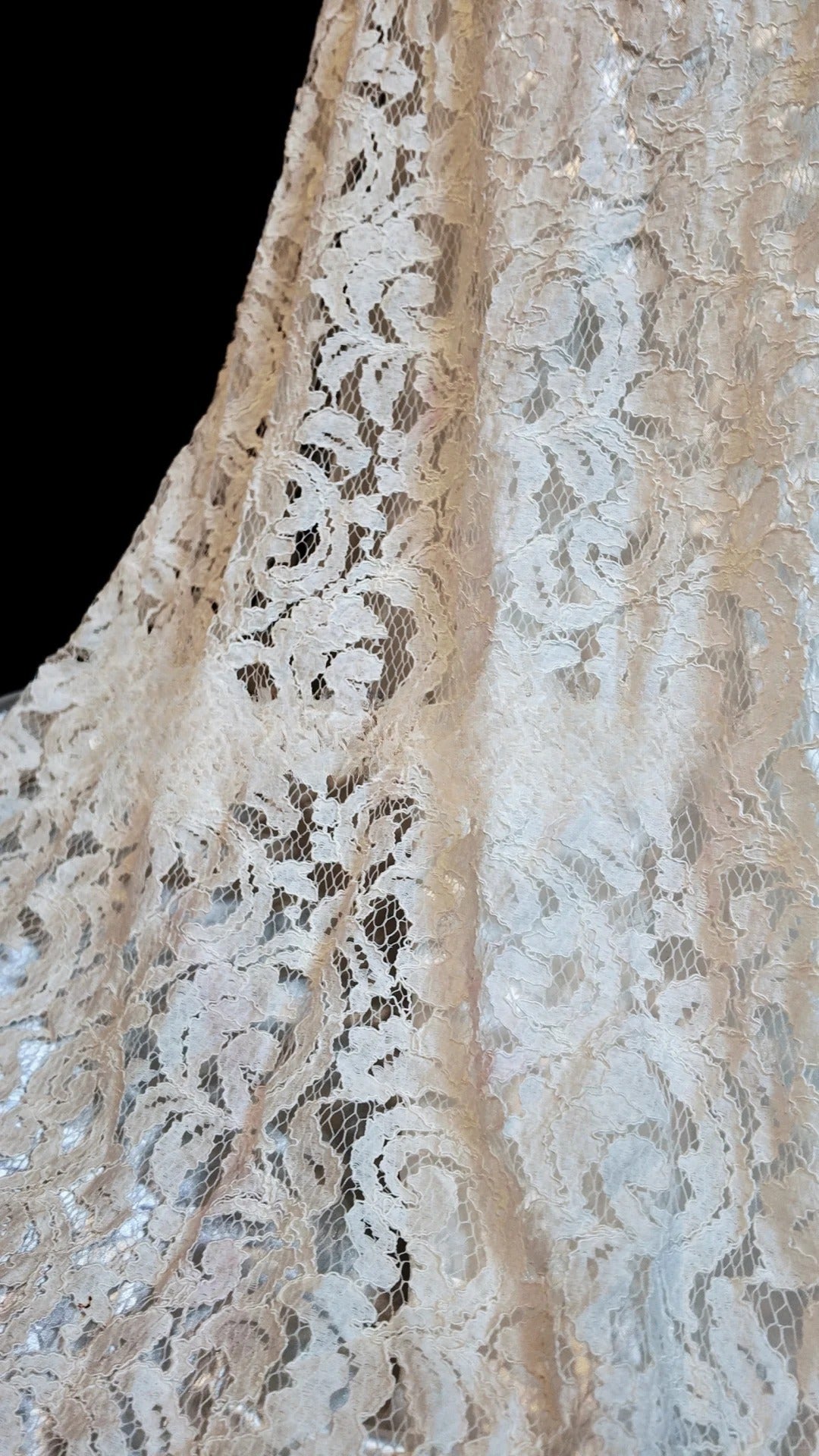 Lace Prom Dress Mermaid Strapless With Gold Beading Modest Floor Length Formal Party Gown RB9825