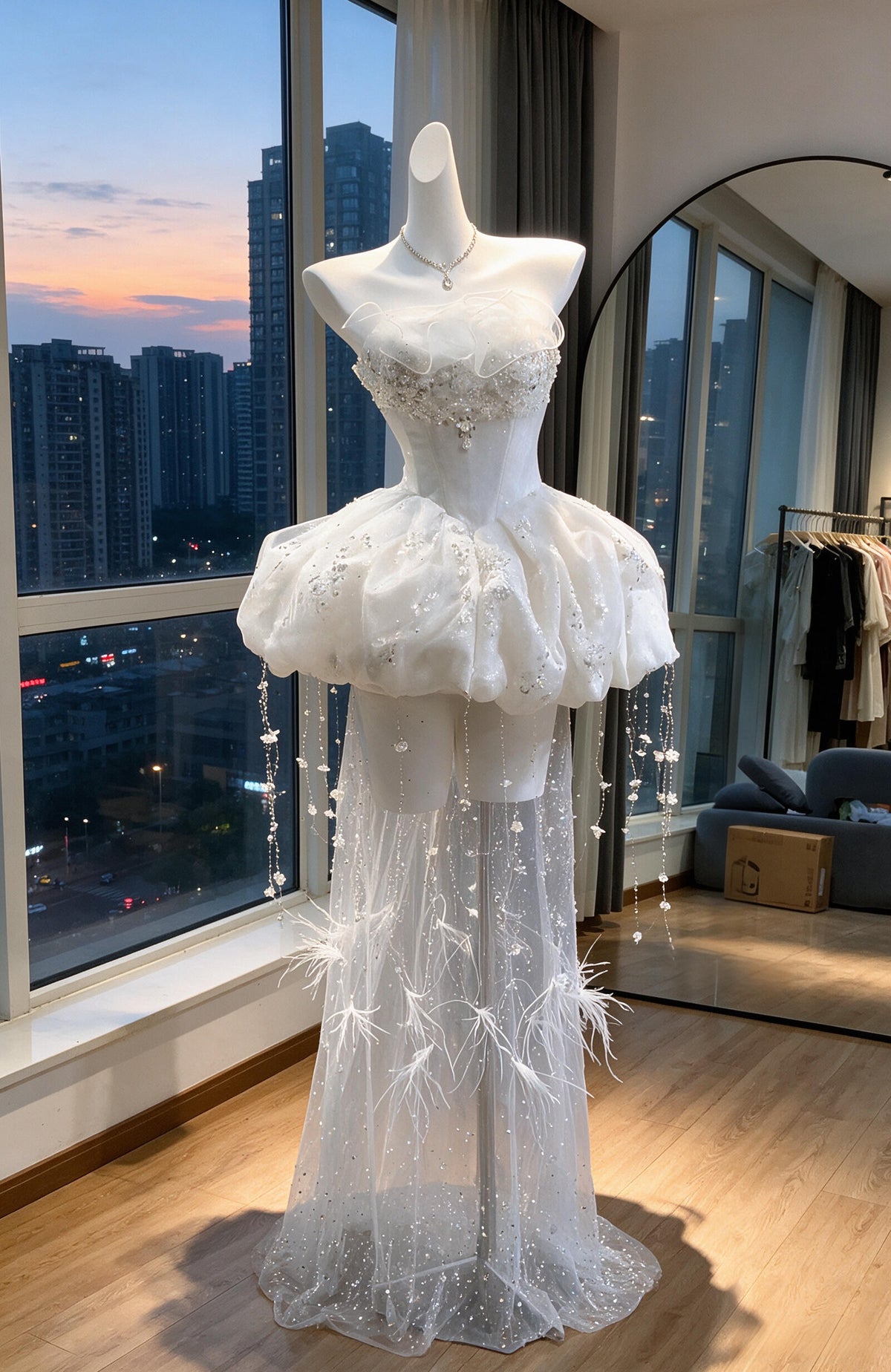 Wedding Dress Fairytale Ball Gown Strapless Short White With Beading Mini Bridal Gown RC0996