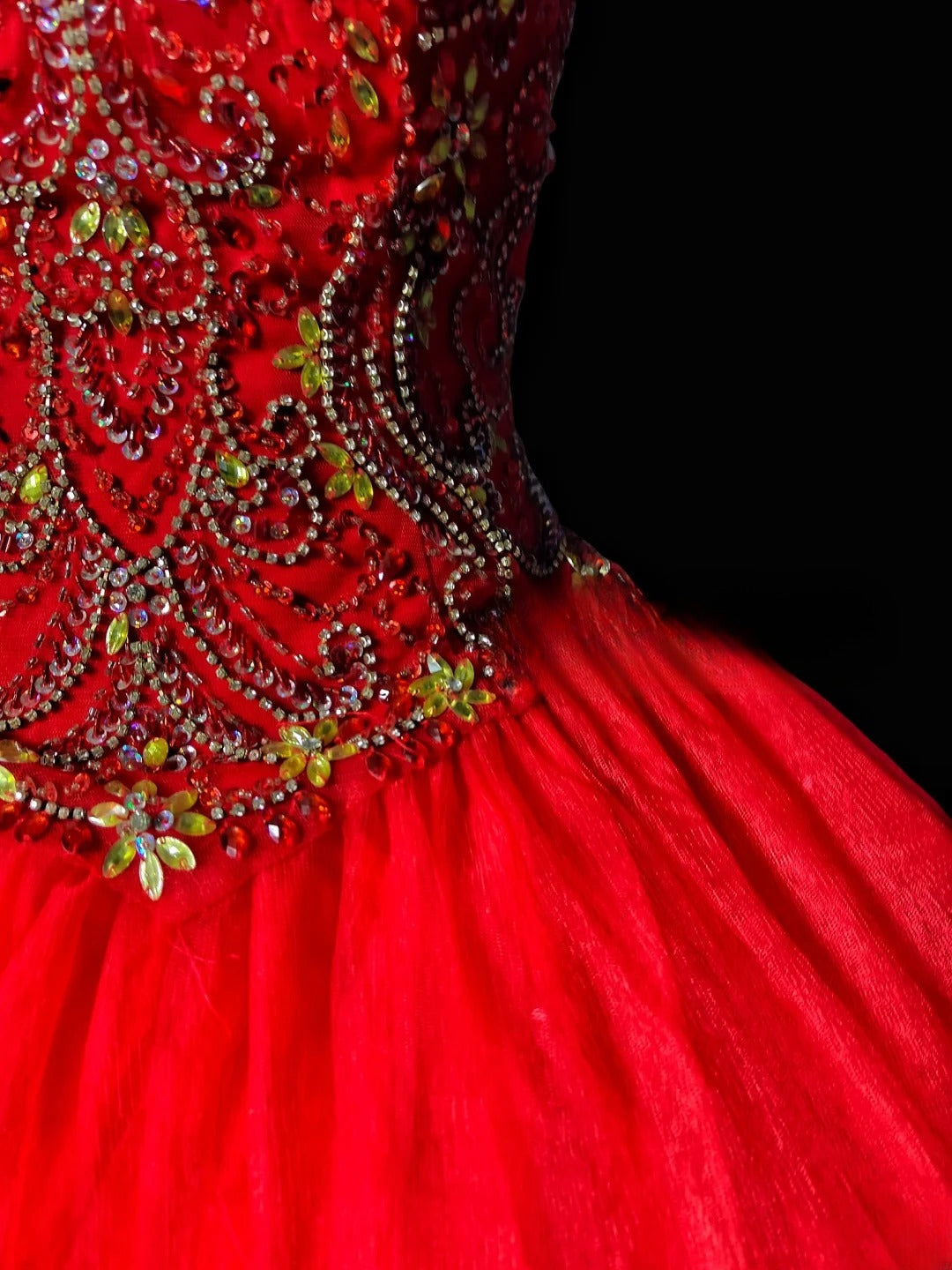 Princess Ball Gown Scoop With Gold Beading Tulle Long Quinceañera Dress Moda 2000 15 Quinceanera Dresses Ideas Sweet 16 Outfits RB6940
