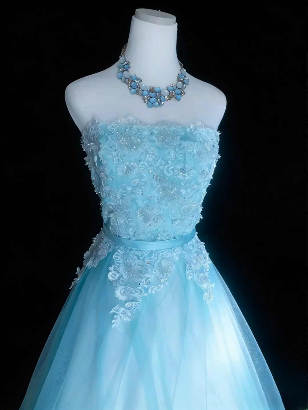Classy Ball Gown Strapless Blue Tulle Sleeveless For Women Long Prom Dresses Senior High School Birthday Outfits AS069