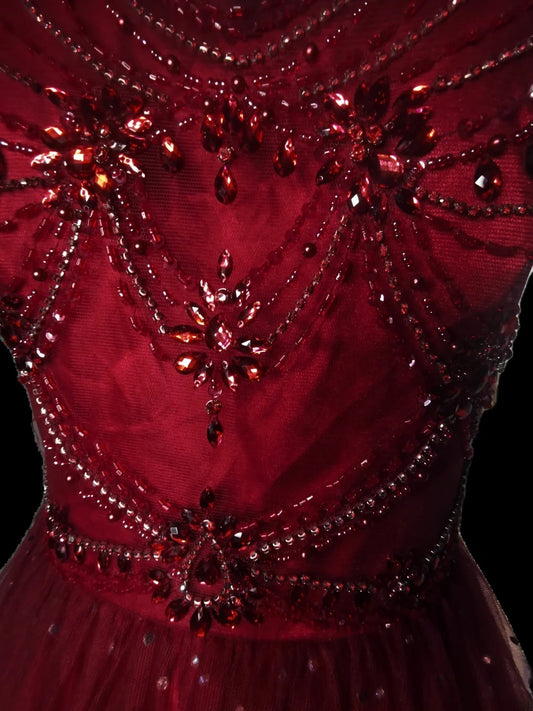 Classic Ball Gown Spaghetti Strap Burgundy Tulle Sleeveless With Beads Long Prom Dresses Senior Graduation Dance Evening Outfits AS091