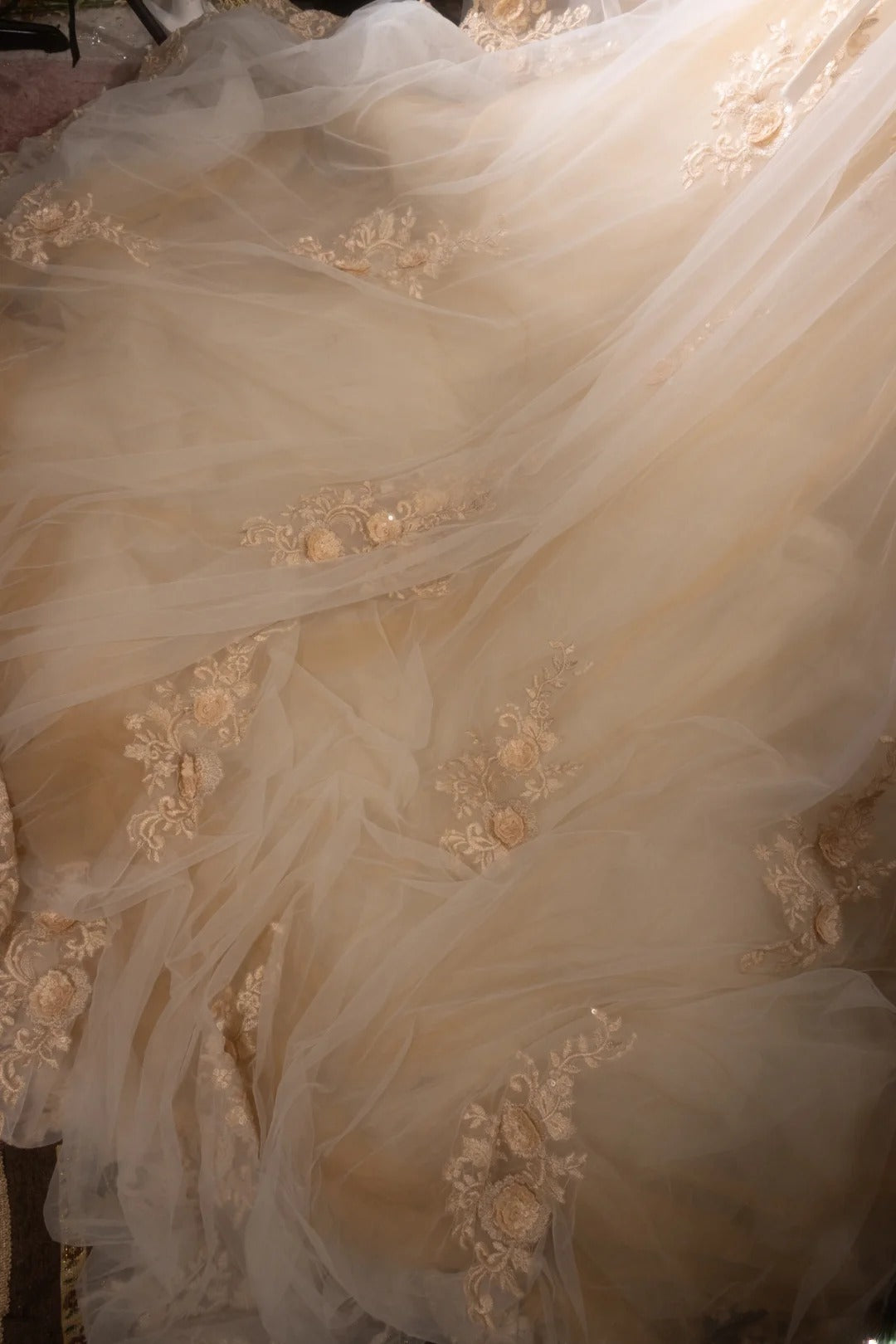 Cute Ball Gown Off The Shoulder Gold Tulle With Appliqued Long Quince Dress Quinceanera Dresses Formal Birthday Outfits RB8133