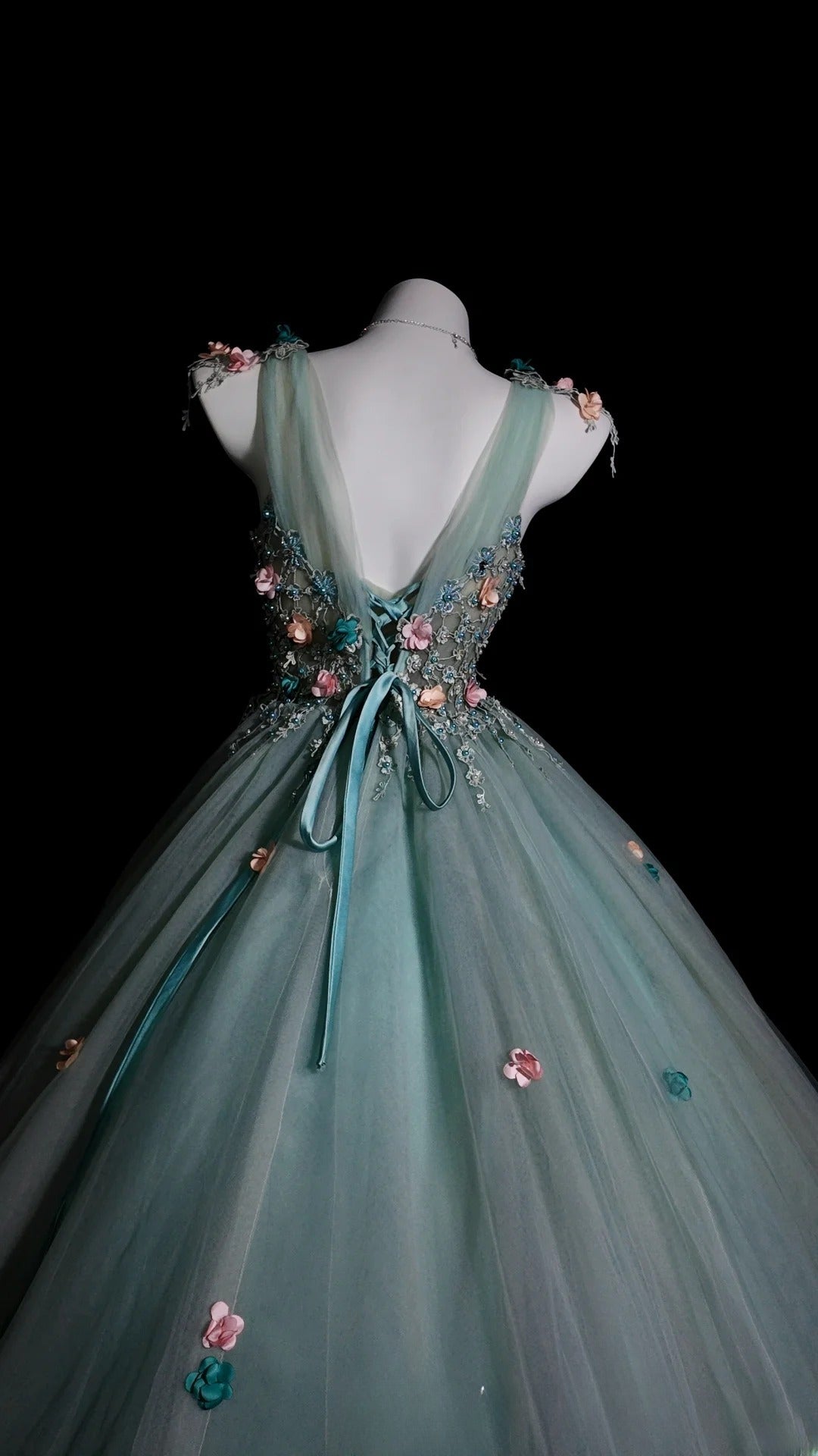 Sweet 16 Dress Blue V Neck Ball Gown With Flowers Beading Sweet Sixteen Dress RB9924