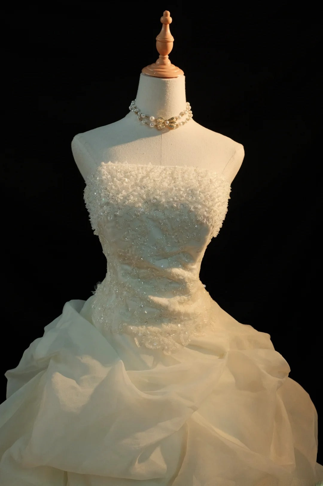 Romantic Princess Wedding Dress Ball Gown Strapless Ivory With Beading Brides Gown Long Bridal Dress RB5795