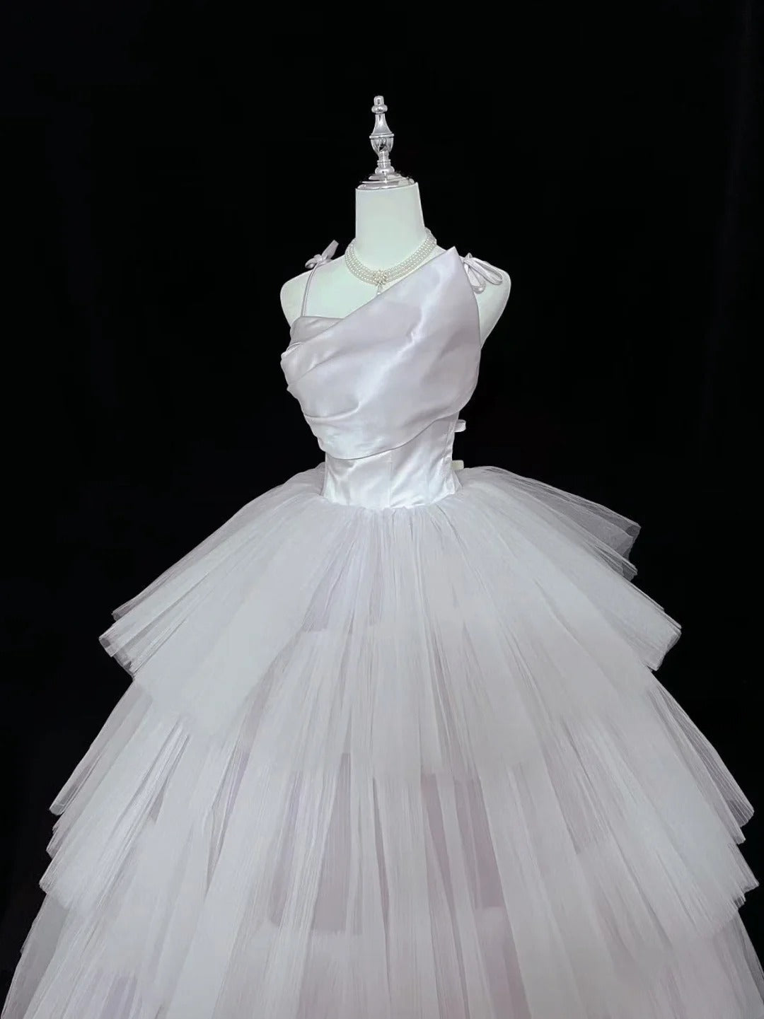Modest Ball Gown Spaghetti Strap Lilac With Tiered Layers Tulle Long Quince Dress Voluminous Sweet 16 Sweet Sixteen Outfits Vestido de 15 RB7509