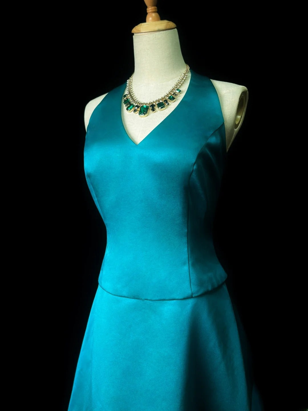 Simple Prom Dresses A line Halter Blue Sleeveless Long Formal Outfits RB5967